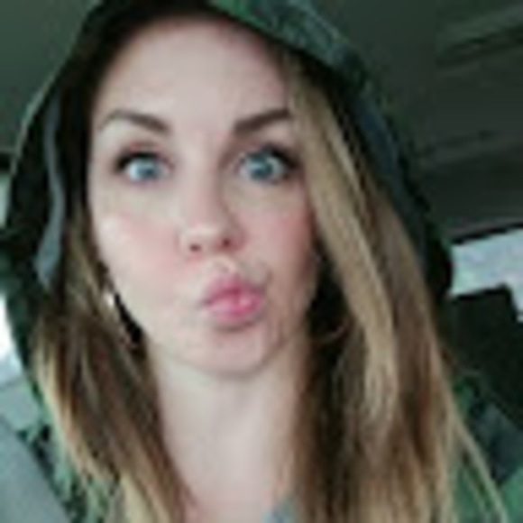 melaniekate328